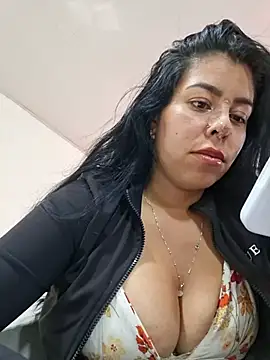 luianna (Ask my age) - Turn me on 💦😈😈😈