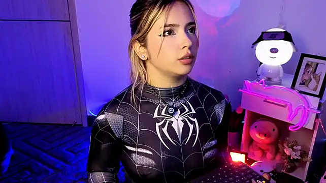 emilymiller_ (F young) - GET MACHINE IN DOGGY UWU