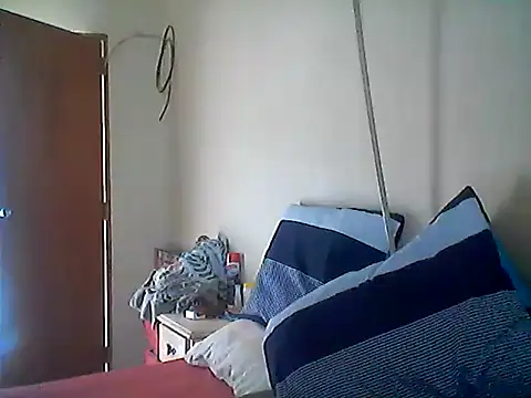 Marobronco live cam on StripChat
