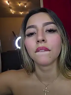 celesteblaze_ (G young) - Whipping in the butt 🍑
