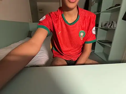 Rebeu_77