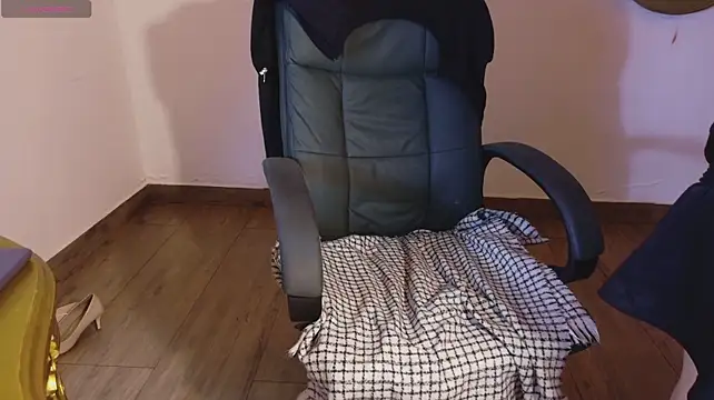 alanis_22 webcam