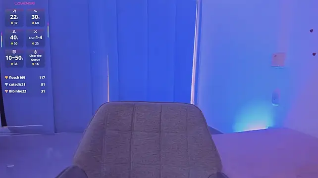 zainablux (F teen) - Full oiled tits show with lots of provoc