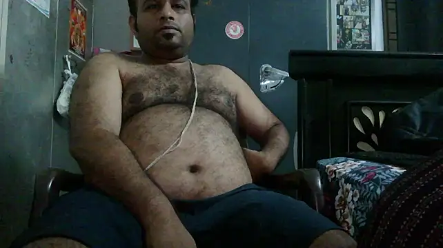 sura11311 live cam on StripChat