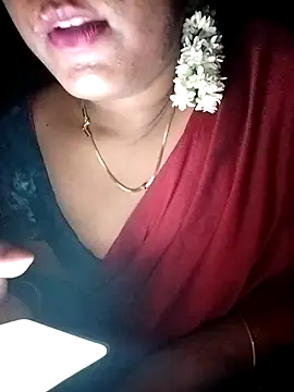 Tamil_Kavitha webcam