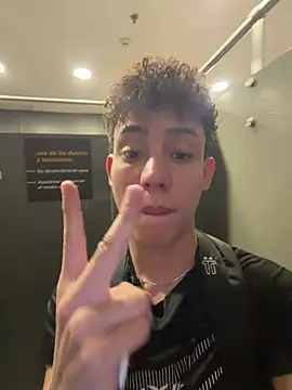 yoursexyjose webcam