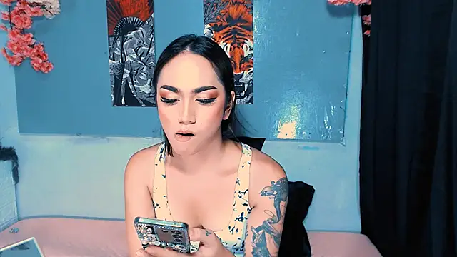 MadamButterfly webcam
