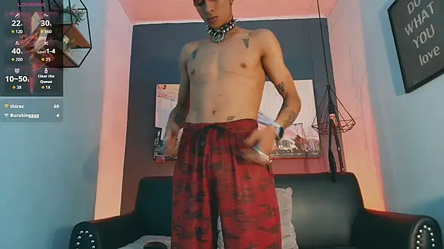 Maximoking26 webcam