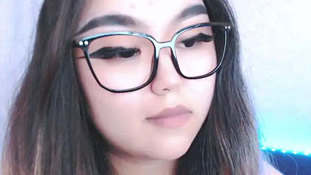 amelia_sunlight live cam on StripChat
