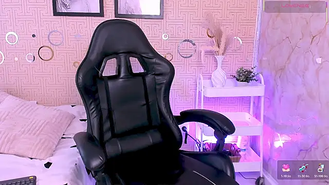 Mia_Gothzx live cam on StripChat
