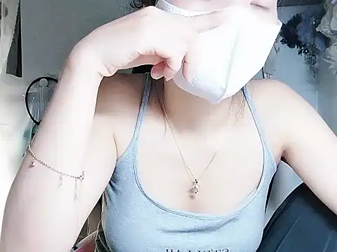 Lemonn99 live cam on StripChat