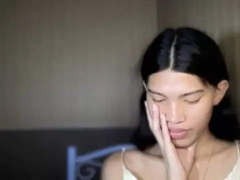 Yourgoddess_jayve webcam