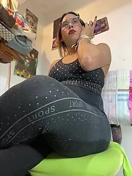 GoddessAlix webcam