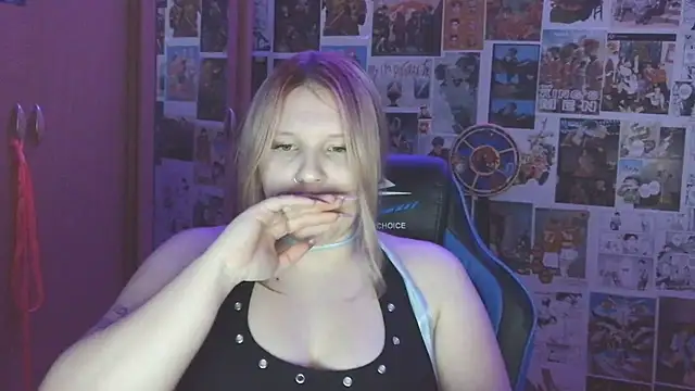 FoxPlayXX webcam