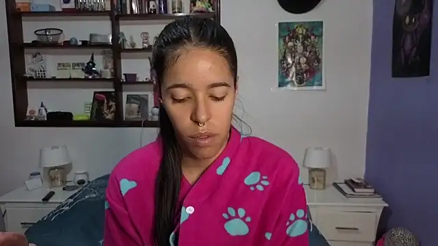 stephania_t webcam