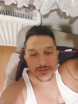 mertkarassu webcam
