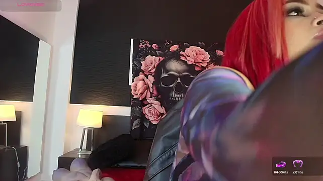 EvaaFoxxy1