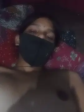 ROLEY00 bigclit webcam girl