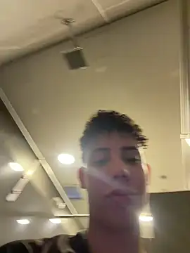 yoursexyjose webcam