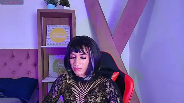 Izzy_foxxy webcam