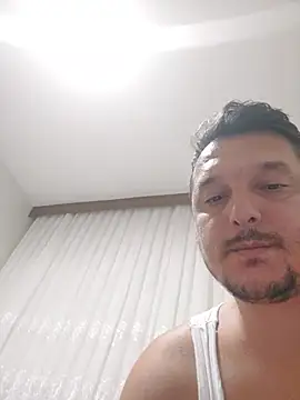 mertkarassu webcam