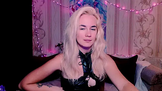 xxxcharismaaa webcam