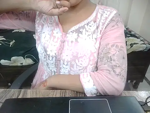 Bold-Divya1 webcam