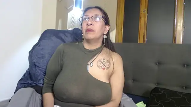 sami29_ webcam