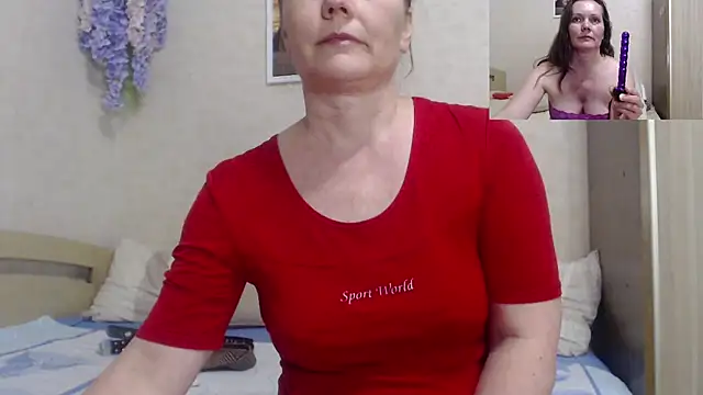 SheLion webcam
