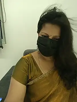 noty_girl2 webcam