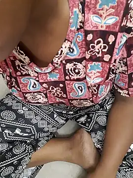 Princess_Zoyaa webcam