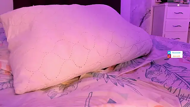 alysson_18 webcam