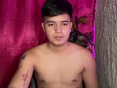 YourCutieBoy_Bigcum14 webcam