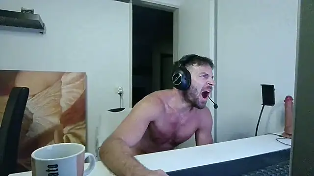alpha-hunk webcam