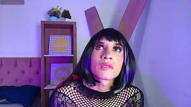 Izzy_foxxy webcam