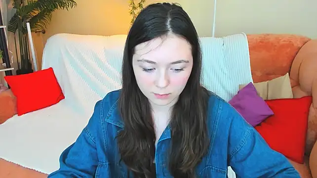 AlluringLookk webcam