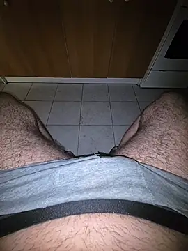 GoldenBoyzz99 webcam