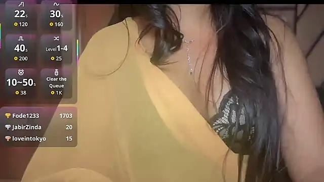 naughty_nazara live cam on StripChat