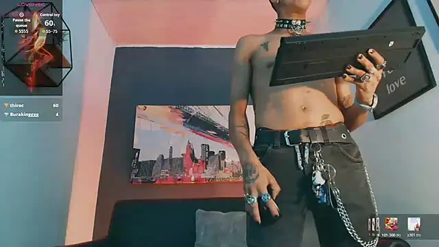 Maximoking26 webcam