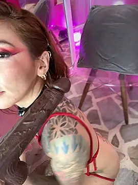 Evangelyne_1 captura da sala ao vivo na Stripchat