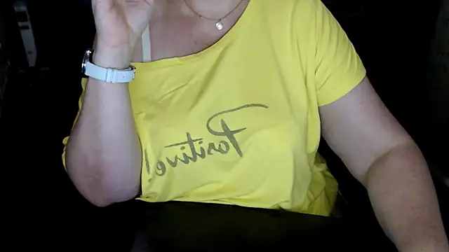 AlisaHot55 webcam