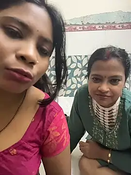 RedQQueen webcam