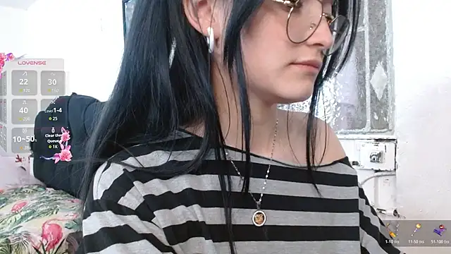 naomi_unu webcam