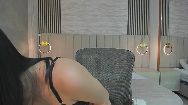 giapearl25 webcam