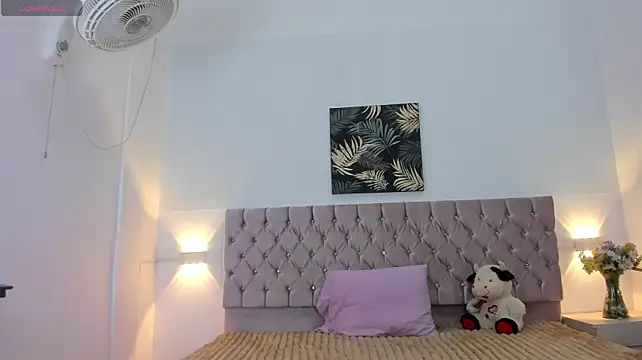gia_willliams webcam