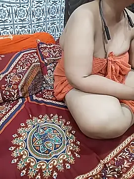 Tanisha-Chy live sex cam