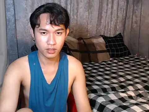 rukime (M young) - oil in boddy while jerking
