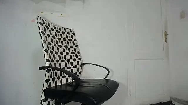 BootySoYummyX webcam