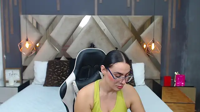 MartinaaFit webcam
