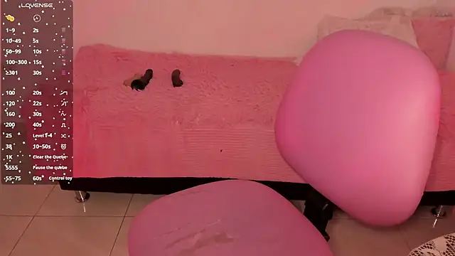 Ashleyroys_111 webcam